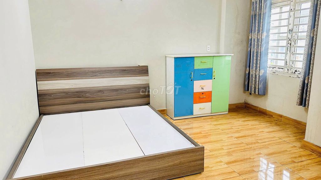 Rent a three-story apartment, nice Trần Thị Năm P. Tân Chánh Hiệp District 12