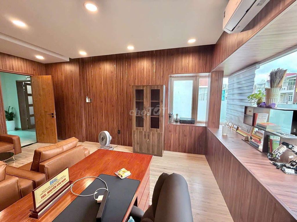1 5th floor bedroom 7 x 20 meters số 40 Tân Phong Front