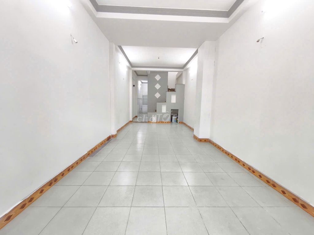Need to rent a house. A Bùi Quang Là.12 QGò Vấp.