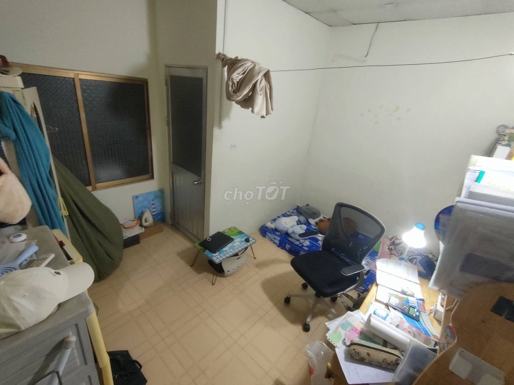 Lê Đức Thọs, 4 x 12s, casting floors, 3 bedrooms, air conditioning, traffic alleys.