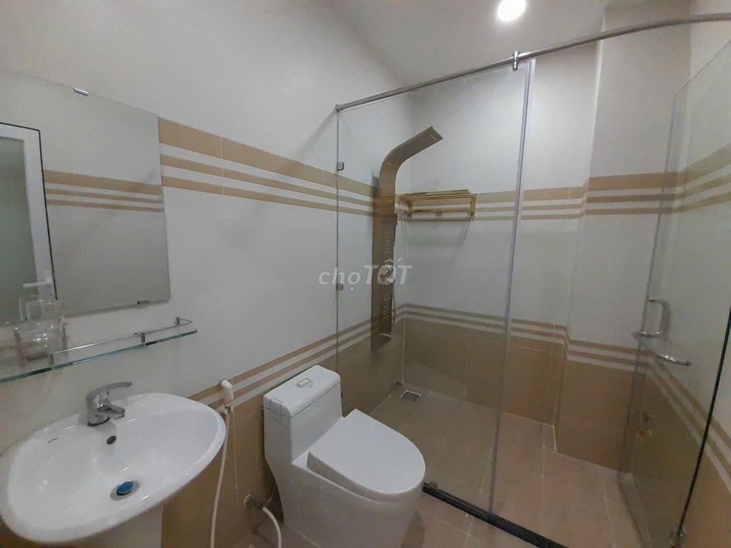 Need to rent a 136 B.Q.q1000 11 Q.Tân Bình