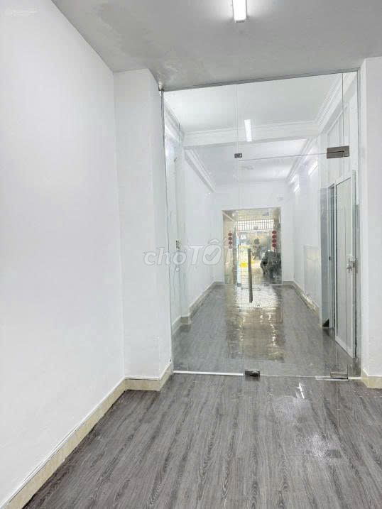Rent 25 D Bắc Hải, District 10 – 25 M long, bloom 6 M - 20 million