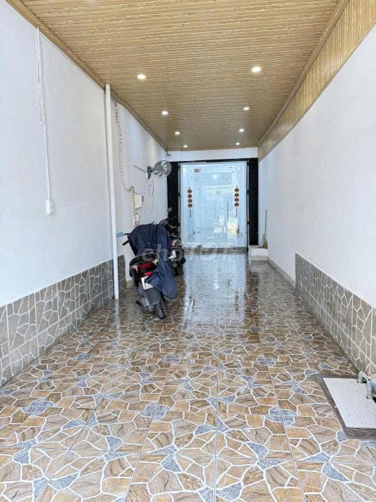 Rent 25 D Bắc Hải, District 10 – 25 M long, bloom 6 M - 20 million