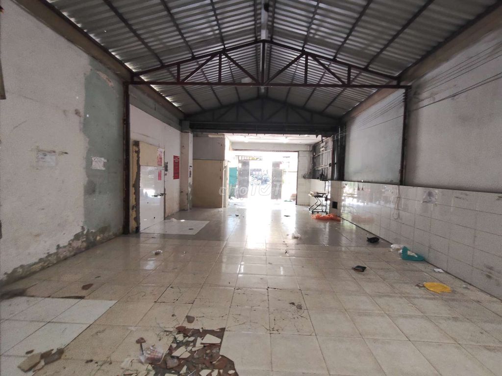 Linh Trung front house - Thủ Đức 150 M2, broad sidewalk