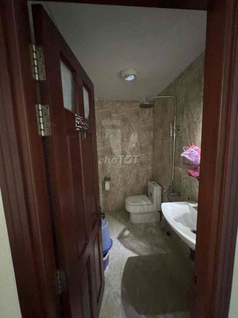 Rent a house as a cash service on Qq1107 8 Gò Vấp