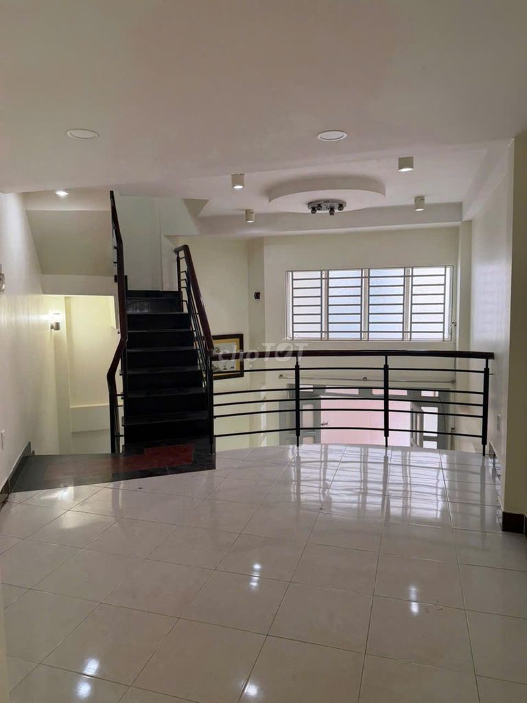3 new bedrooms in 10_anniversity at the company house