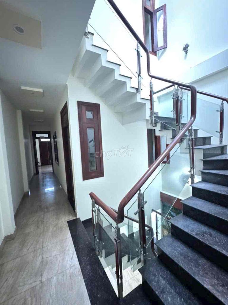 The nc is a front-end service apartment, Lê Văn Thọ-7707.