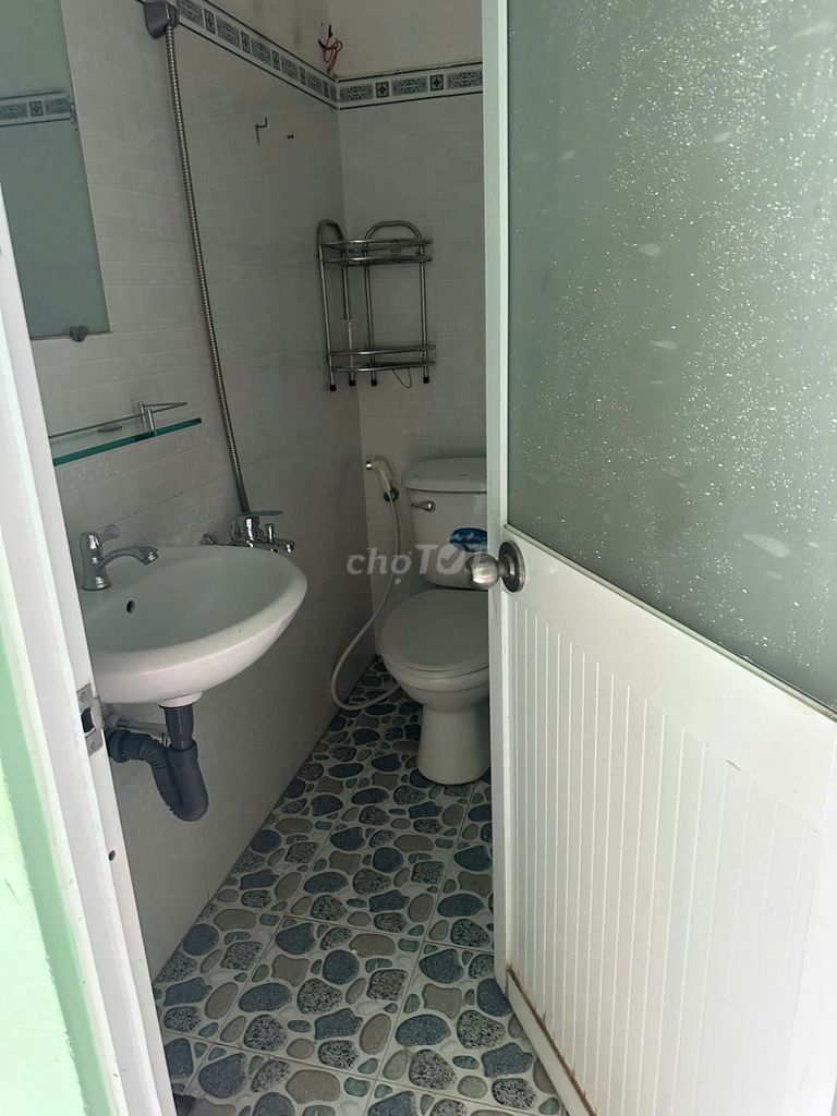8 million 3 floors 4 bedroom Kes Kaschak
