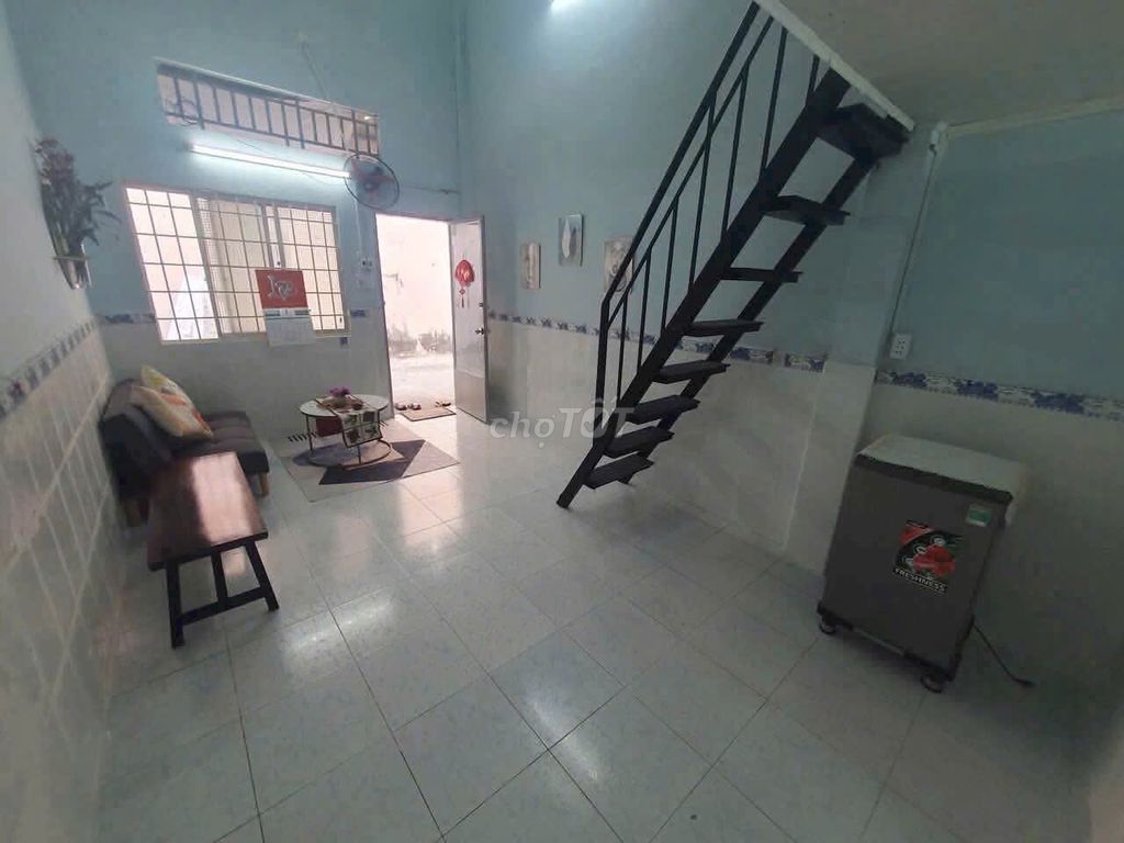 Eight million for renting 119 Nguyễn Thị Thập.