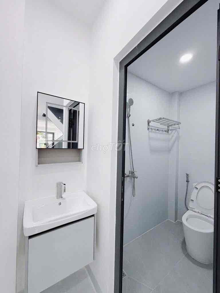 House 1 .1 .1 .2 bedroom 2 . . .