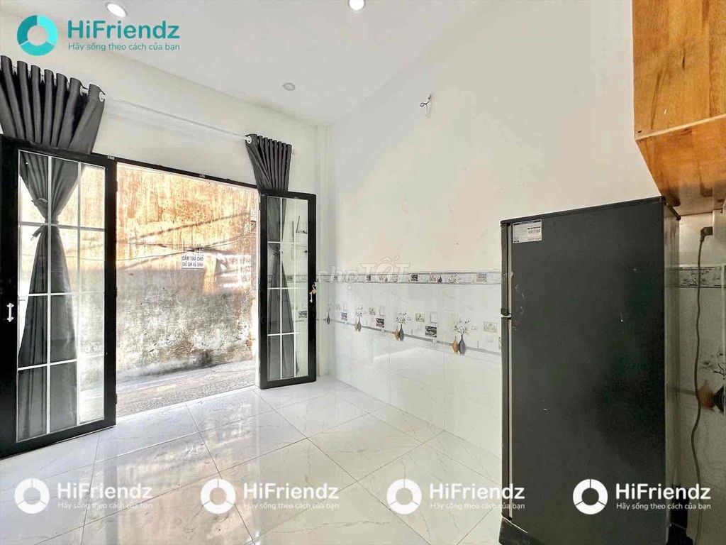 1 st floor one floor near aeon University of Mining University. Super cheap interior.