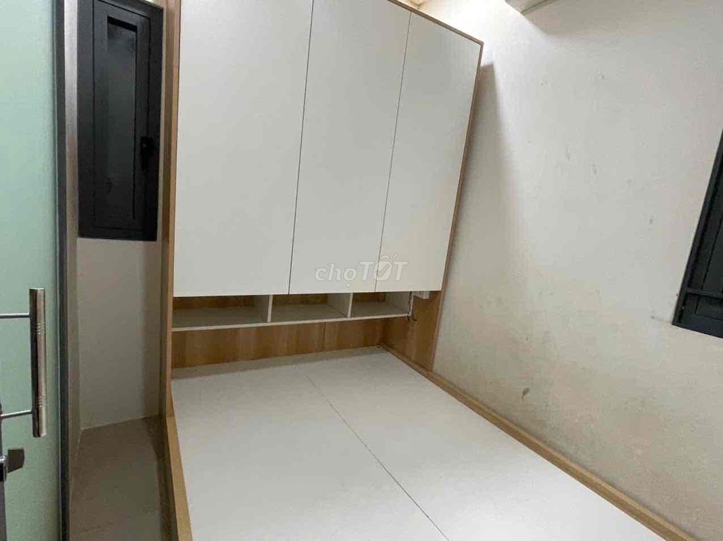 Rent the whole house-- 1 st 1 st floor 1st floor, bedroom - chain-chain