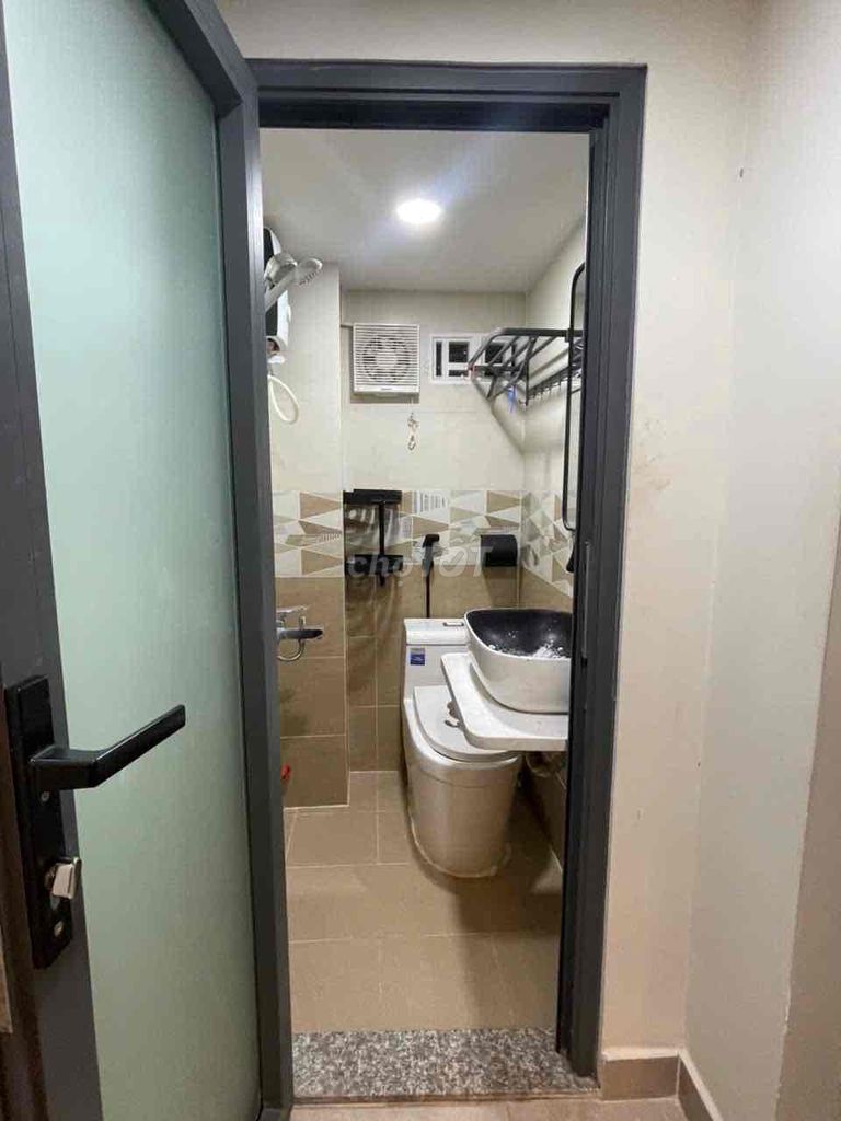 Rent the whole house-- 1 st 1 st floor 1st floor, bedroom - chain-chain