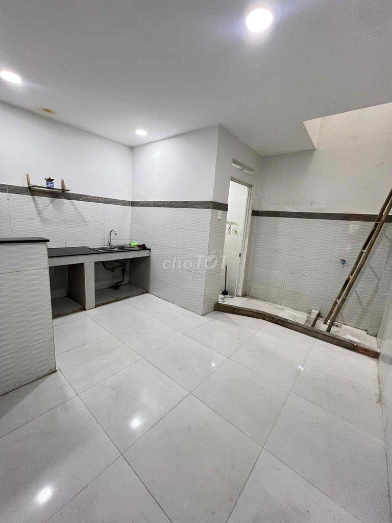 12 million - 4 x17 M - 2 bedroom - 1 Bình Long market, Bình Tân