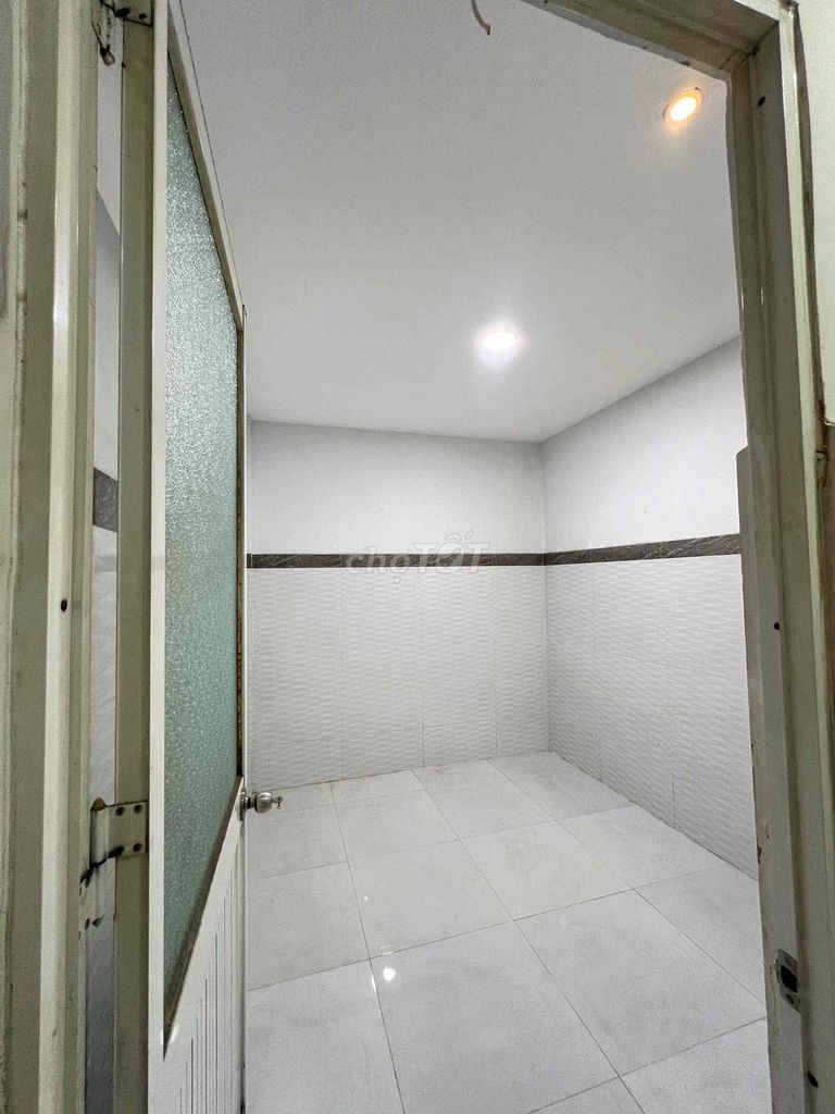 12 million - 4 x17 M - 2 bedroom - 1 Bình Long market, Bình Tân