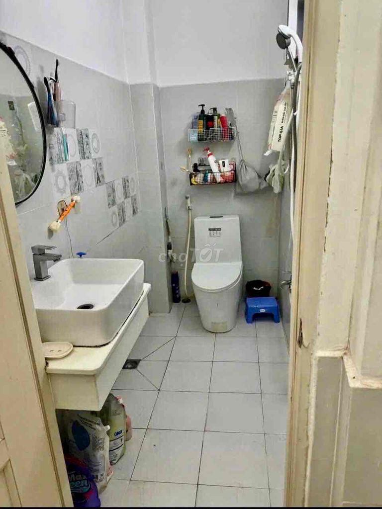 8 million -- two bedrooms, two toilets -- Lũy Bán Bích, Tân Phú