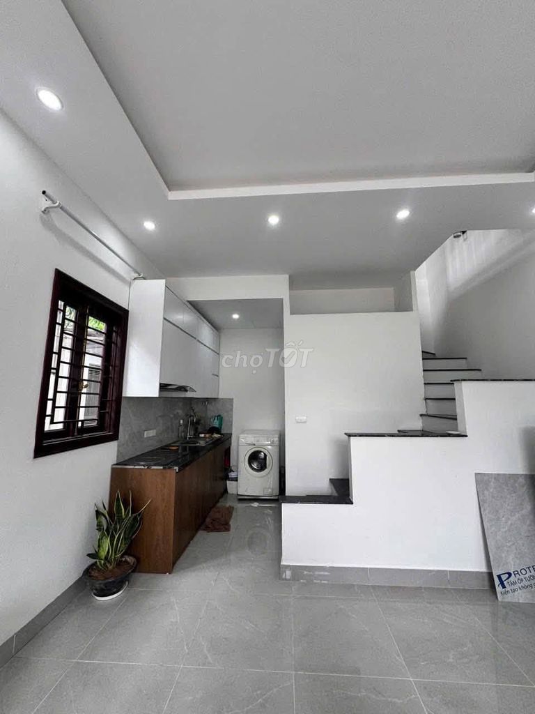 Rent Tân Khai 35 meters x 2 floor full clothes