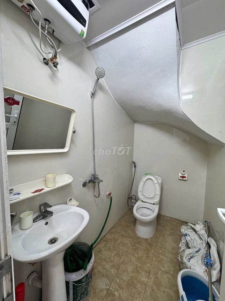 Rent Tân Khai 35 meters x 2 floor full clothes