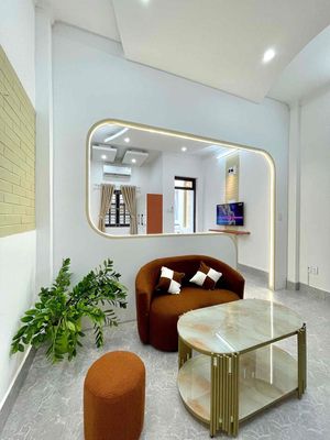 The studio is a full house wide 35 meters wide, right at aeon mall