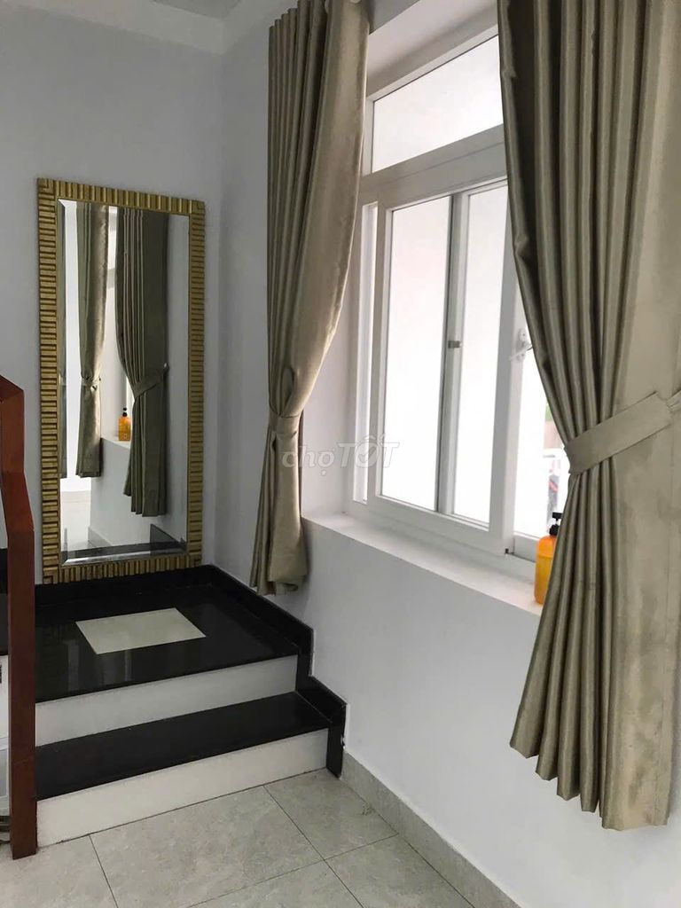 Rent a nice lovera park two-four bedrooms, 13 million months.