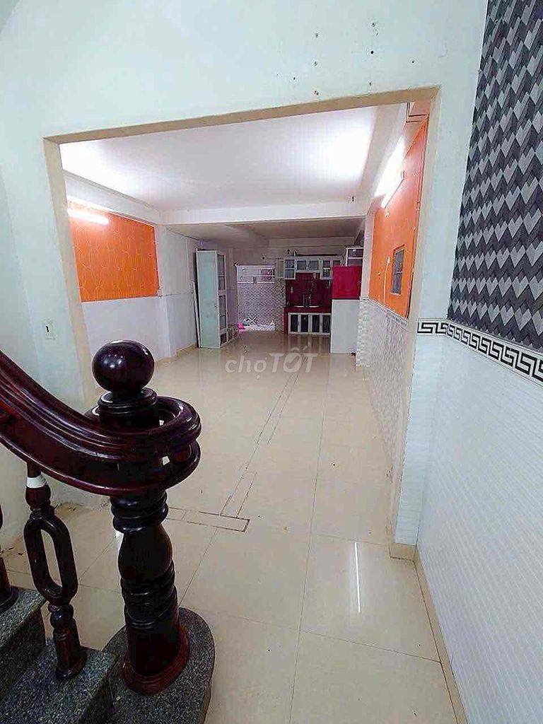16 million-4.1 x20 M-1 3rd floor bedroom-mot-mt Tô Hiệu-ho squared, Tân Phú