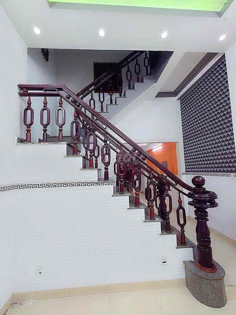 16 million-4.1 x20 M-1 3rd floor bedroom-mot-mt Tô Hiệu-ho squared, Tân Phú