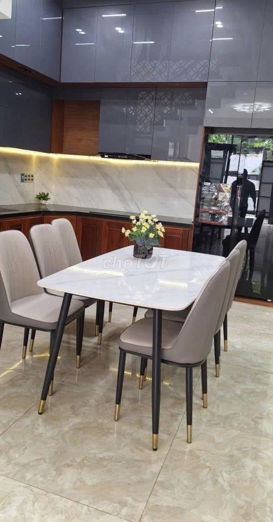 Rent Nguyễn Hữu Tiến, Tân Phú, 4 bedrooms, 20 million a month.