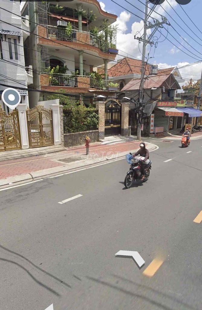 To rent to tutor Lê Văn Chí
