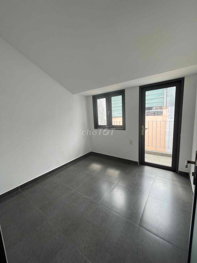 Rent Phan Đăng Lưu – Phú Nhuận