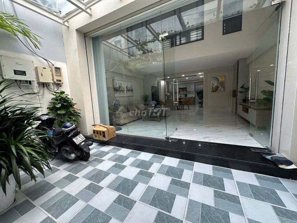 for rent: 59/ Phạm Viết Chánh, District 1.