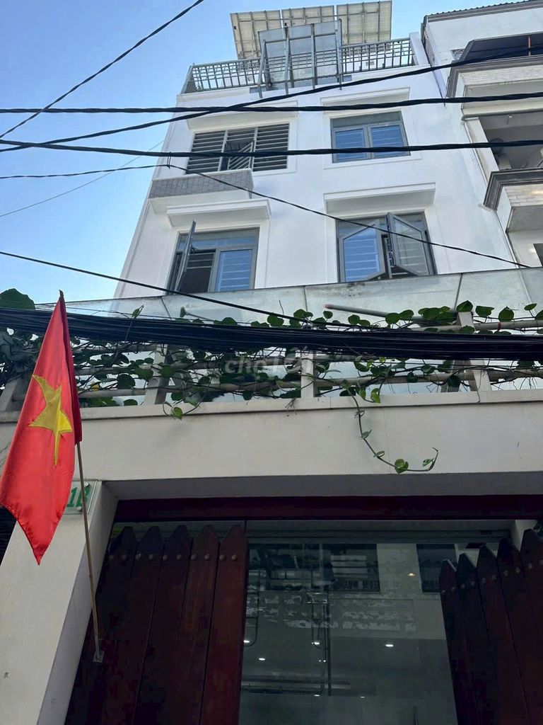 for rent: 59/ Phạm Viết Chánh, District 1.