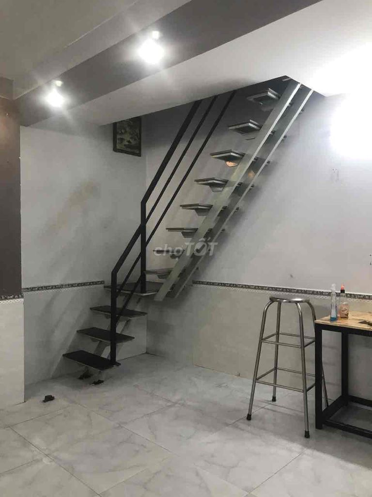 To rent Phú Nhuận