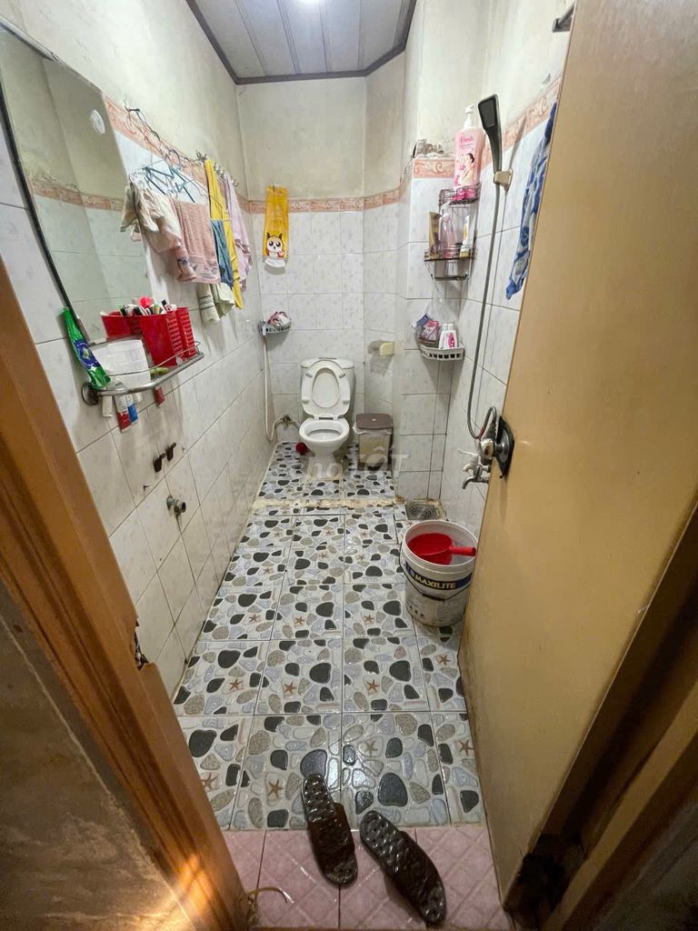 Renting the entire front of Trần Thị Hè, District 12.