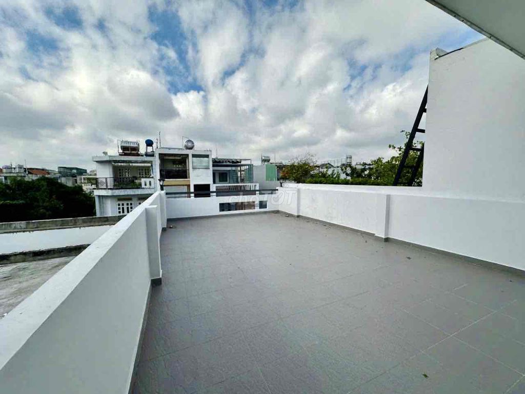 Rent a nice Bình Lợi house. Area 5 x22 meters. It costs 25 million a month.