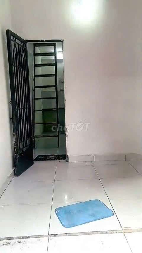 Trường Chinh 3 x10 meters a floor