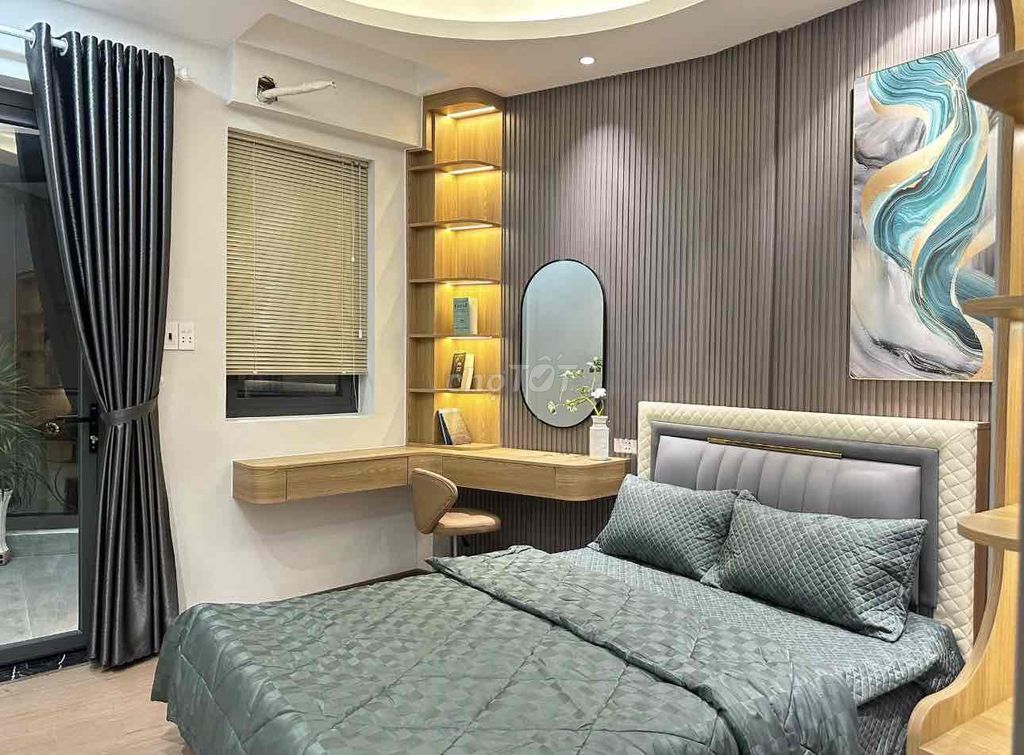 Rent four bedrooms full interior in the center of Phú Nhuận.