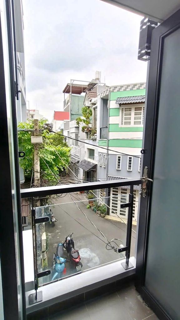 Rent the original Gò Vấp-- 3 floors plus top-- 1.5 million a month.