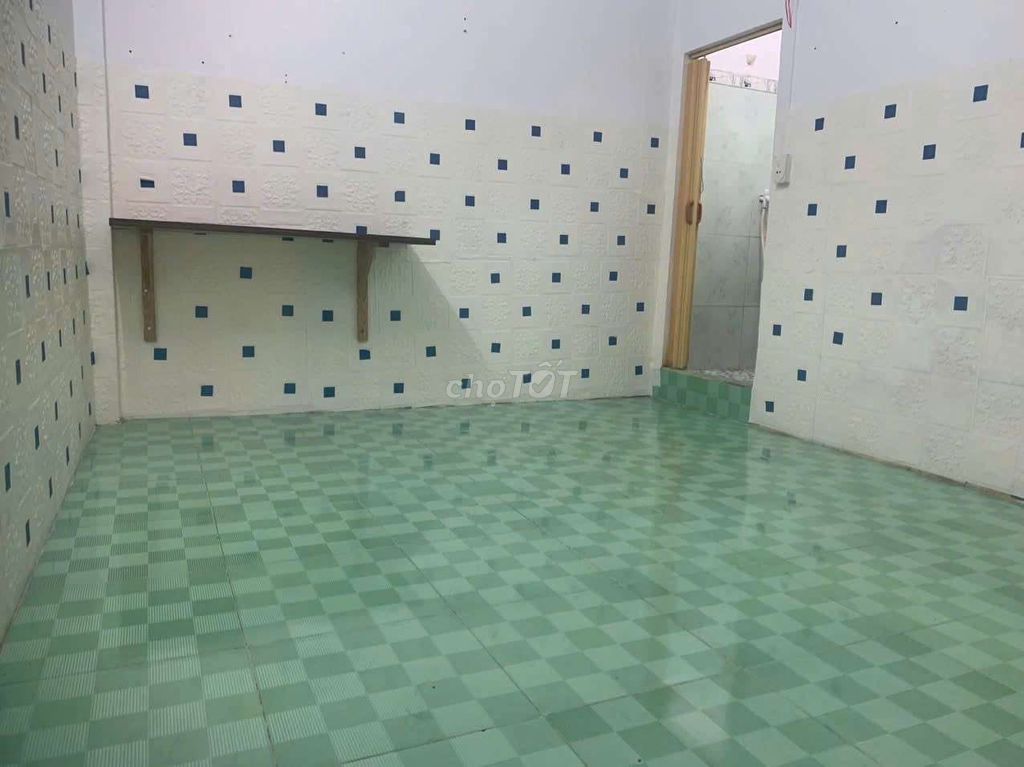Thống Nhất-710 area 4 x13 meters 1st floor 3 bedroom 3 toilets