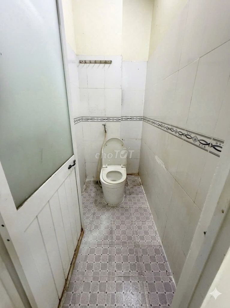 3 meters Tây Thạnh, 4 x 8 meters, 3 plates, 3 bedrooms, 3 toilets