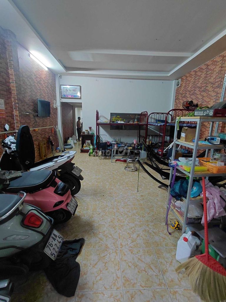 Rent 6x17 M float 3 new bedrooms by Tây Thạnh pool