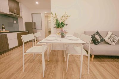 Penhouse 2 bedroom 2 - 2 .90m2 bathrooms wide .01 light in the middle of District 3