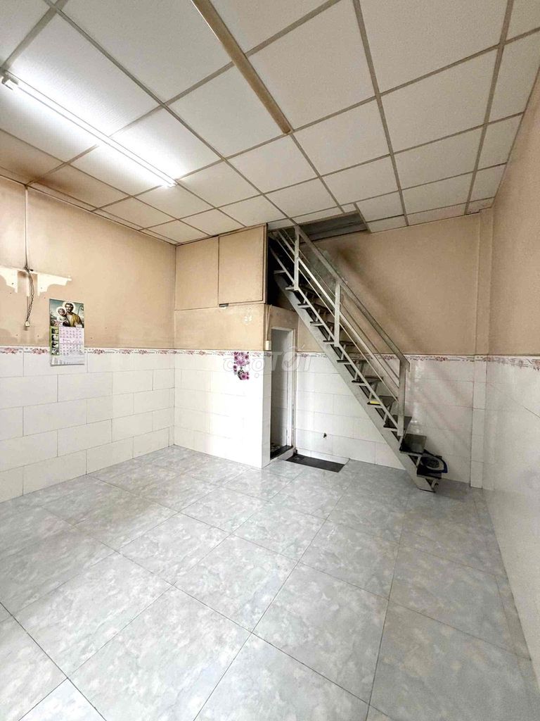 Rent the original P.Tân Sơn Nhì - 4.2 X6 - 50 M2 - 2 stories