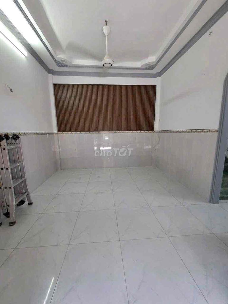 need to rent two floors of Nguyễn Sỹ Sách Tân Bình