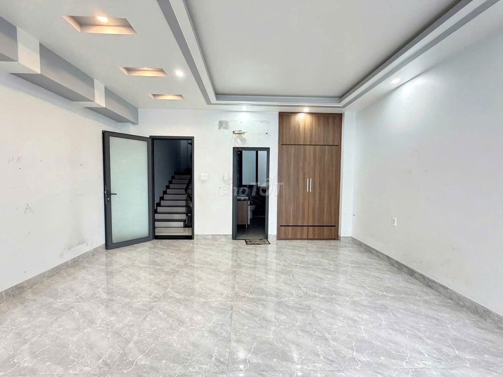 Rent a house of 56 A Cao Thắng, 0-3 5, District 3.