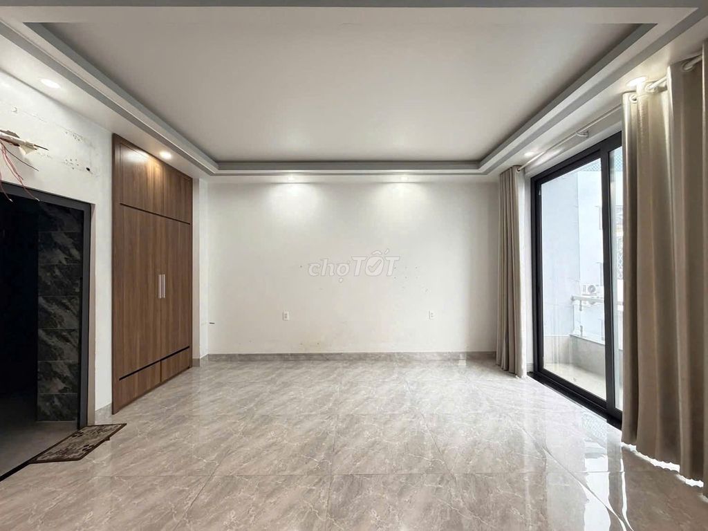 Rent a house of 56 A Cao Thắng, 0-3 5, District 3.