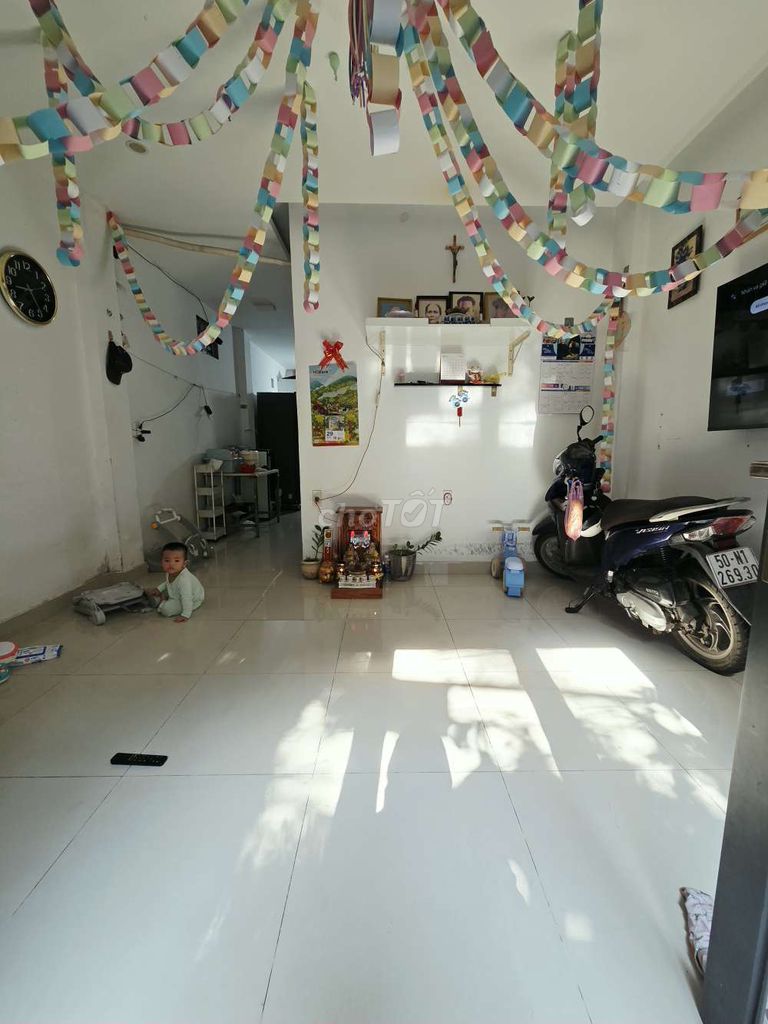 8 million, 2 bedrooms - Lũy Bán Bích Car - 4 X11 M 2 panels