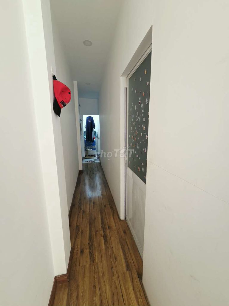 8 million, 2 bedrooms - Lũy Bán Bích Car - 4 X11 M 2 panels