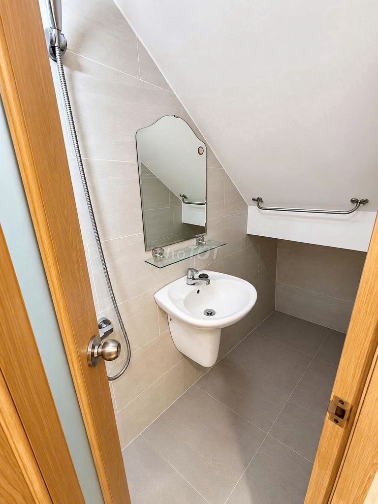 Rent nnc 417 K-KKq0 - 2 bedrooms, 2 toilets - 10.5 million - 96 m2 - Full interior