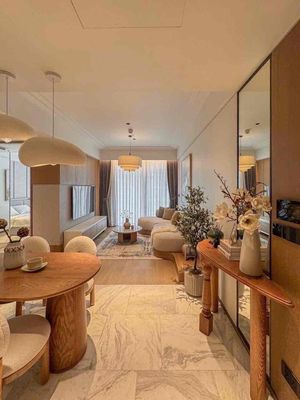 A master bedroom with a super-smoothly freshly cleaned view of the quarter.