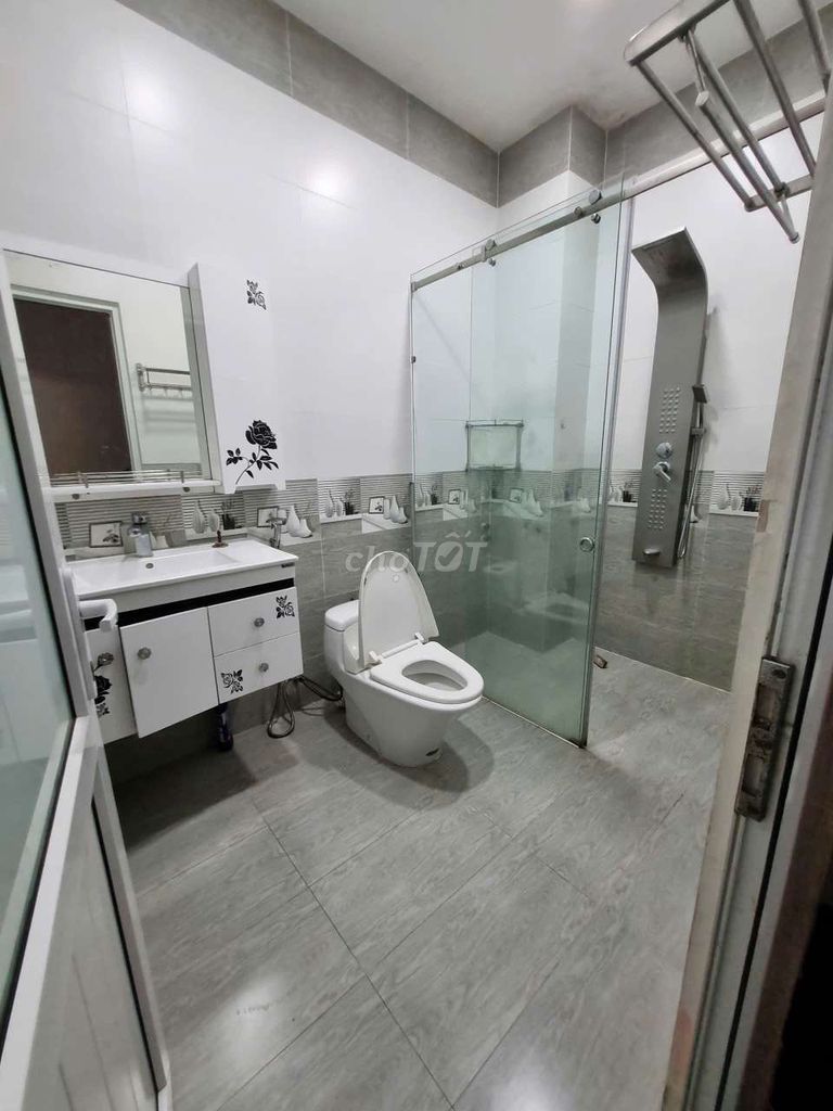 Rents 1/ Lê Văn Quới_4 Society: 4 mx19m 1 ground 3 floors 4 air machines